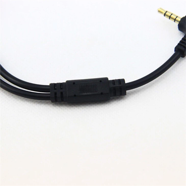 4 Poles 3.5 mm Audio Splitter Mic And Headphone Cable